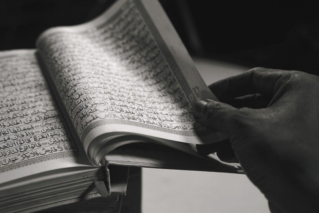 De betekenis van bescheidenheid in de Islamitische kledingstijl